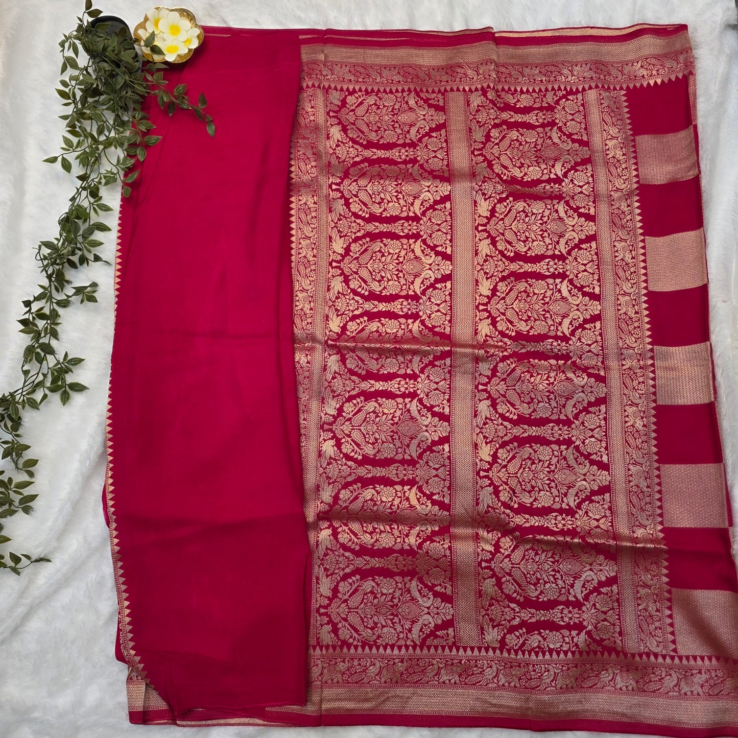 Pure Viscose Dola Saree in Rani Pink with Gold Zari Checks
